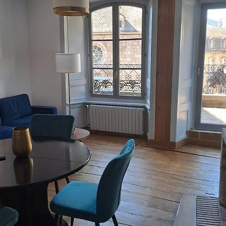 Appartement Chez Germaine à Murat  Extérieur photo